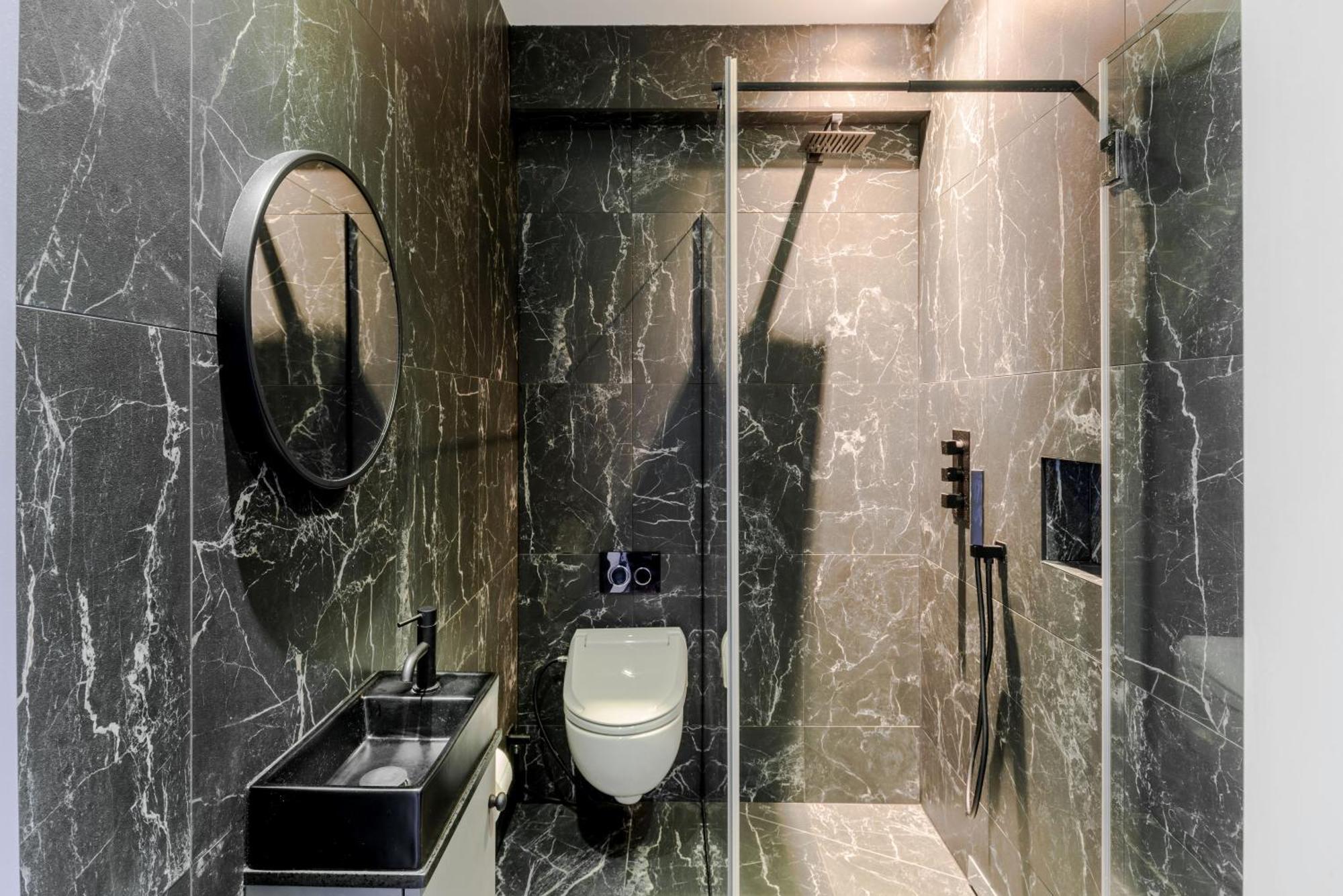 The Muse's Mansion - Covent Garden By Frankie Says Apartment *
